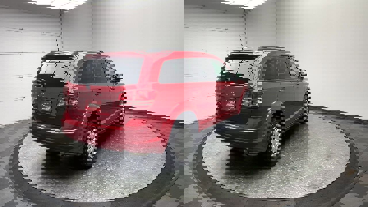 Used 2019 Dodge Journey SE image 32