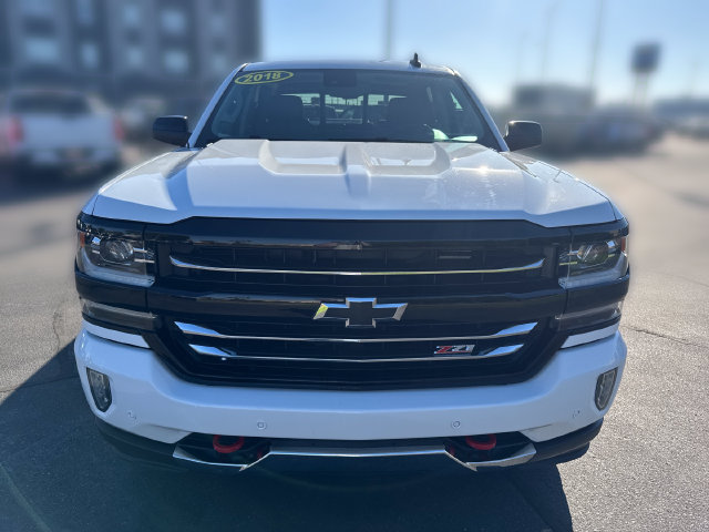 Used 2018 Chevrolet Silverado 1500 LTZ Z71 w/ Redline Edition AWD/4WD image 8