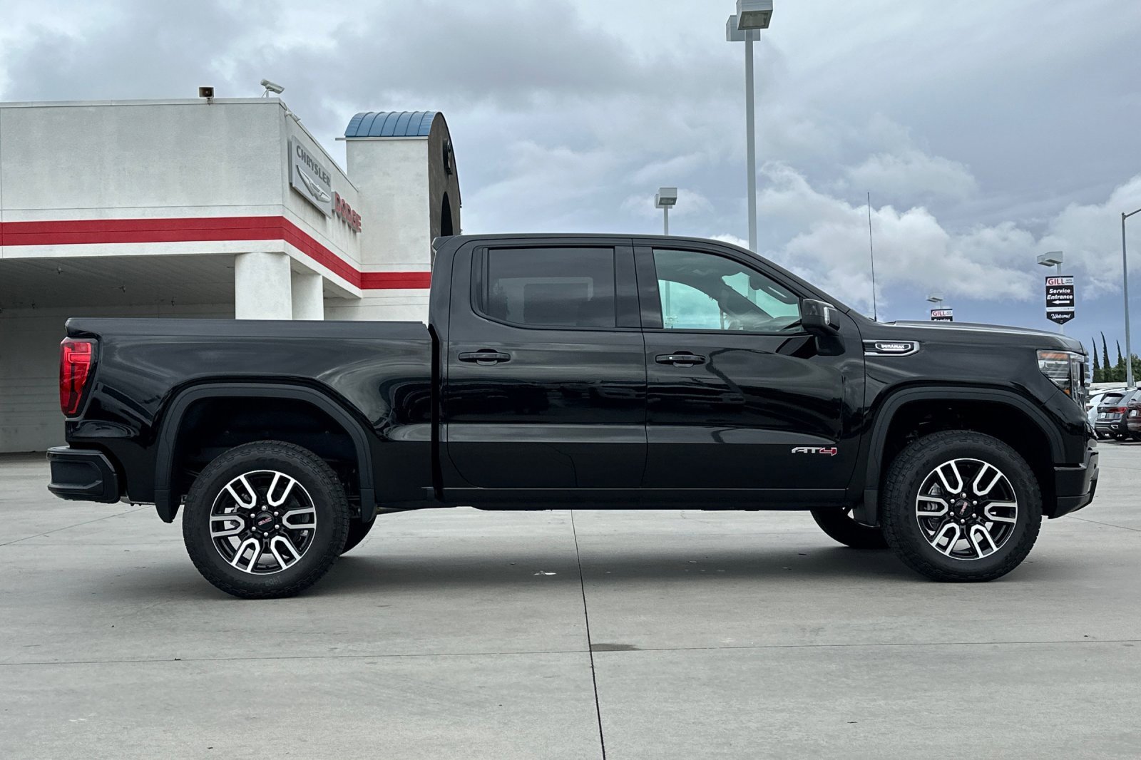 New 2026 GMC Sierra 1500 AT4 image 8