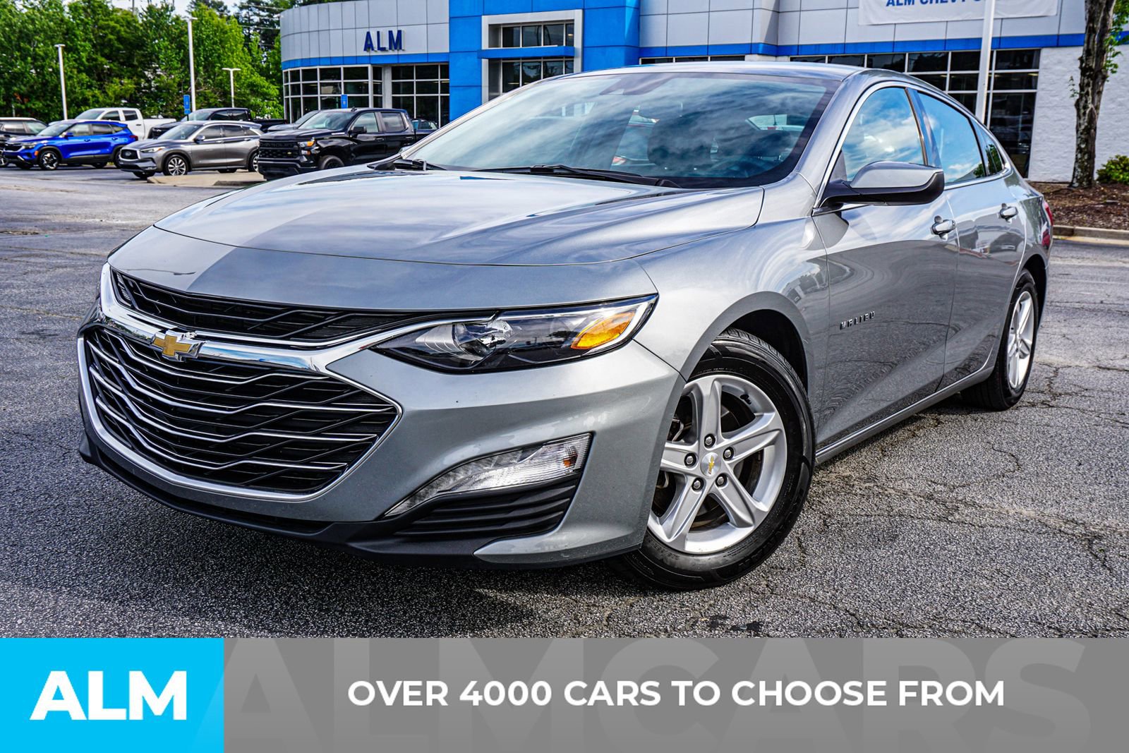 Used 2024 Chevrolet Malibu LT FWD image 3