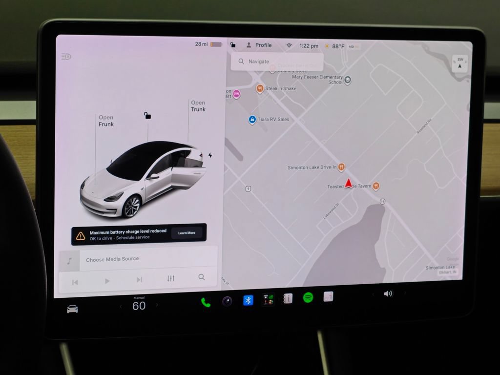 Used 2020 Tesla Model 3 Standard Range RWD image 6