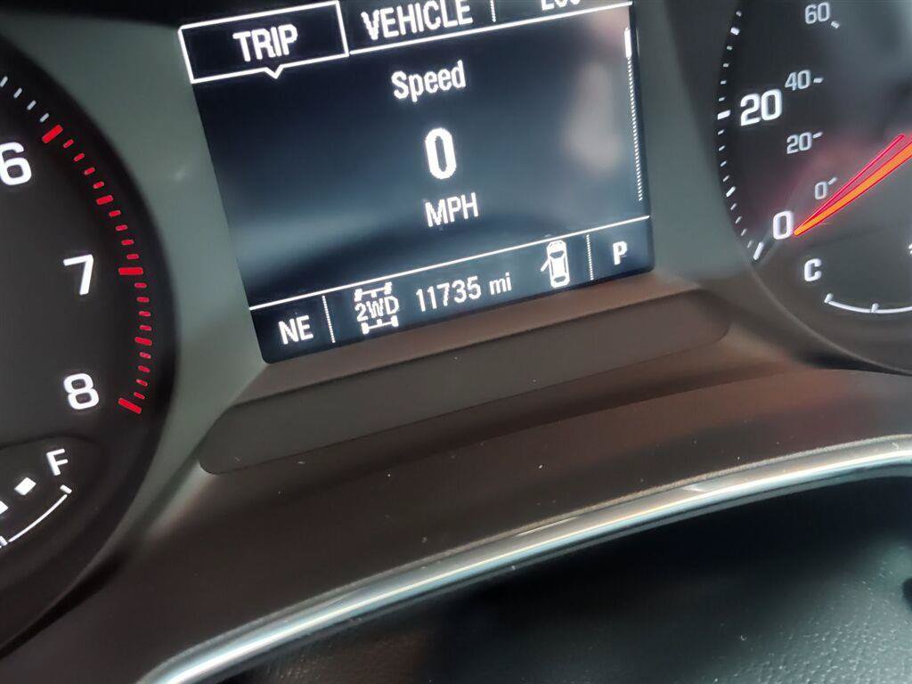 Used 2023 Chevrolet TrailBlazer LT w/ Convenience Package AWD/4WD image 7