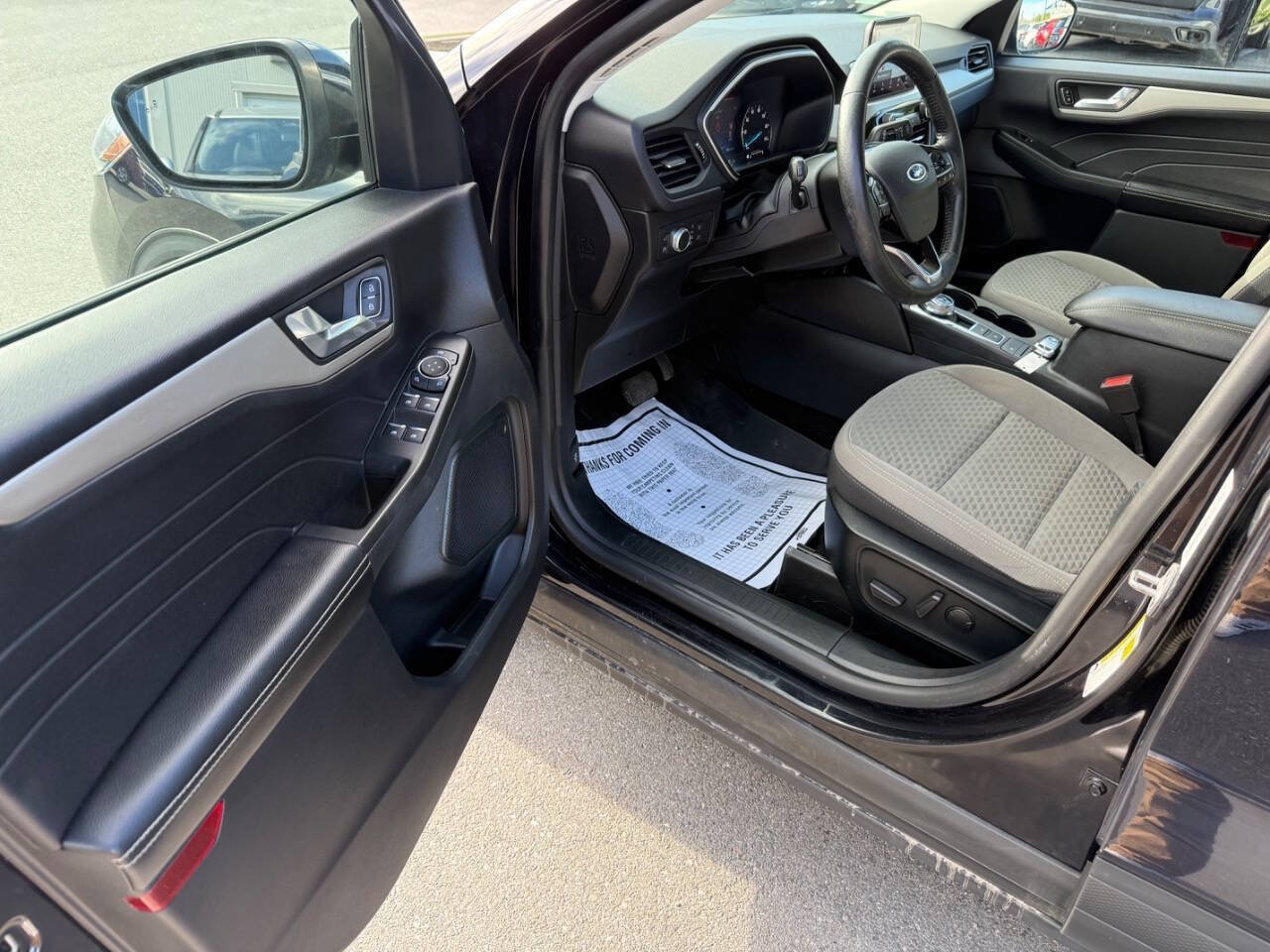 Used 2021 Ford Escape SE w/ Convenience Package AWD/4WD image 15