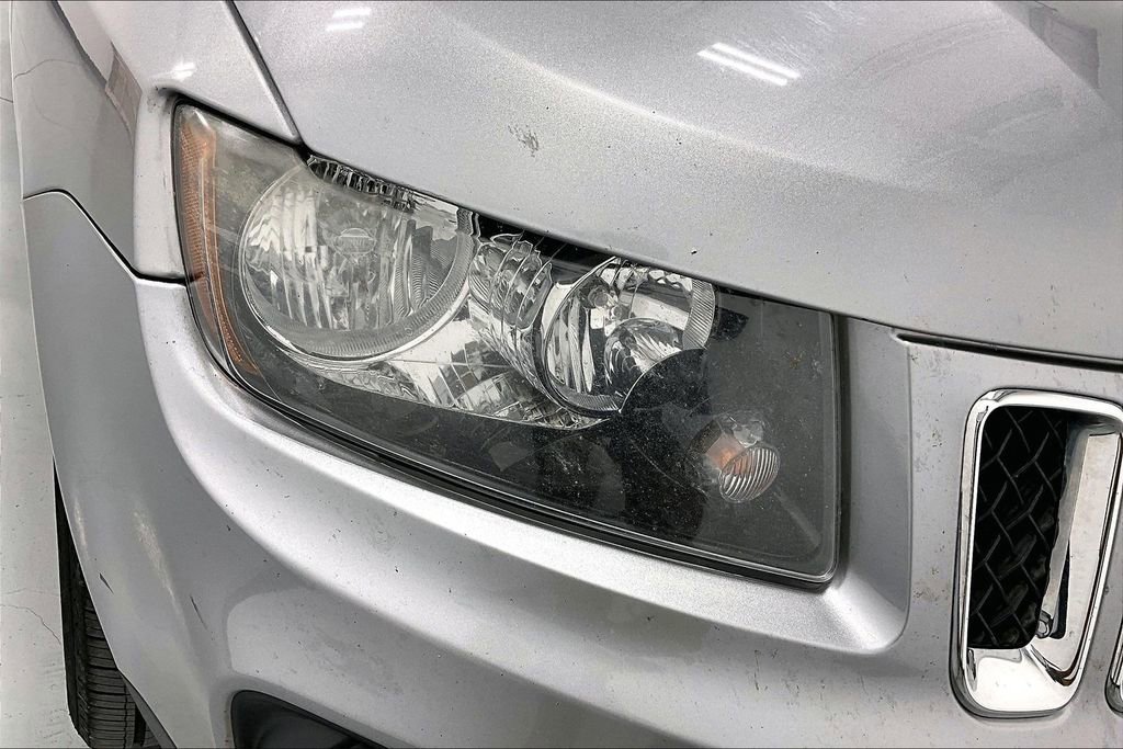 Used 2016 Jeep Compass Sport w/ Power Value Group image 36