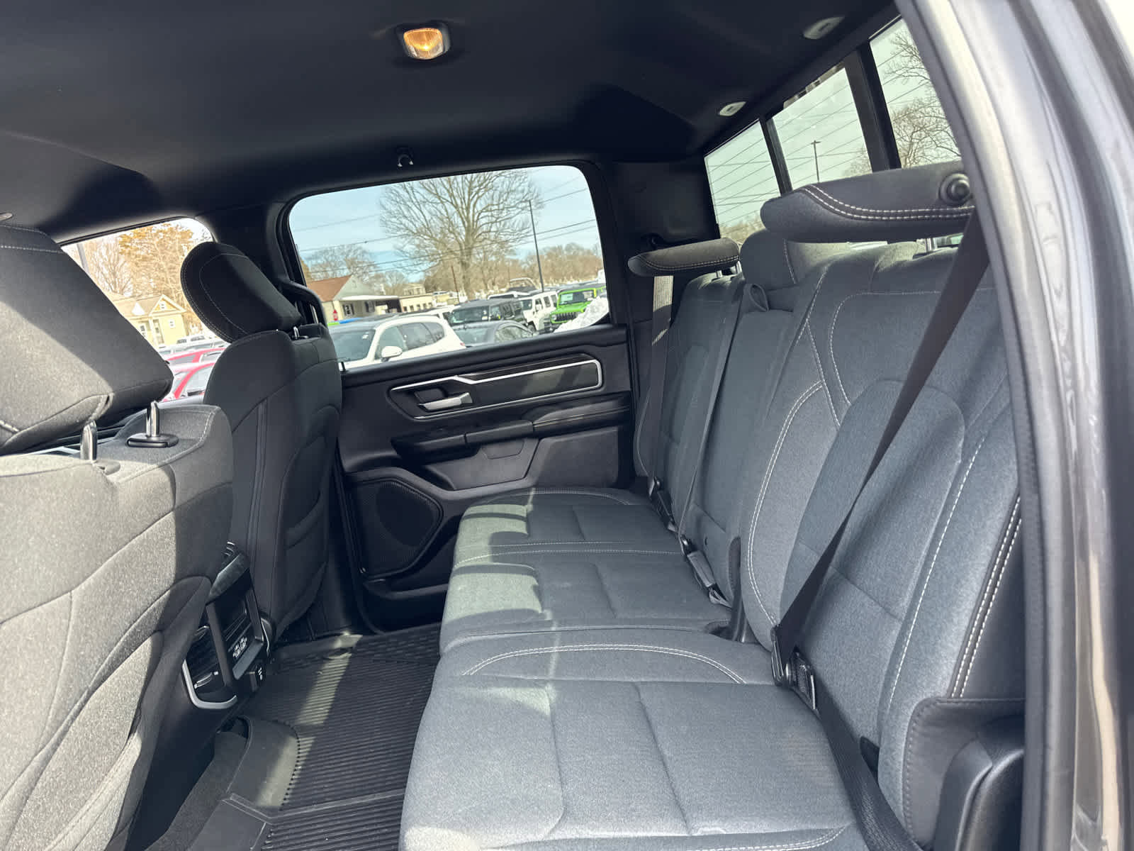 Used 2023 Jeep Grand Cherokee Limited w/ Luxury Tech Group II image 68