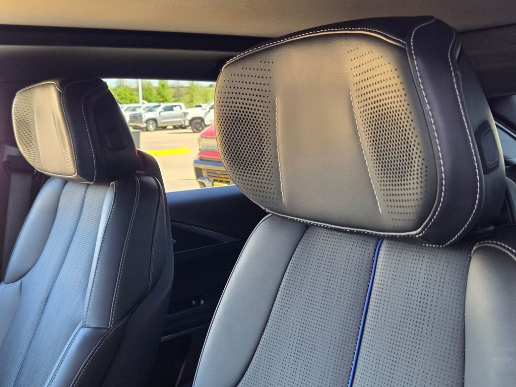 Certified 2025 Cadillac Lyriq Luxury w/ LPO, Floor Liner Package image 10