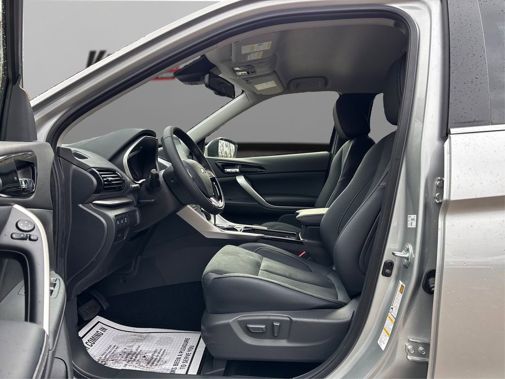 Used 2024 Mitsubishi Eclipse Cross SE AWD/4WD image 9