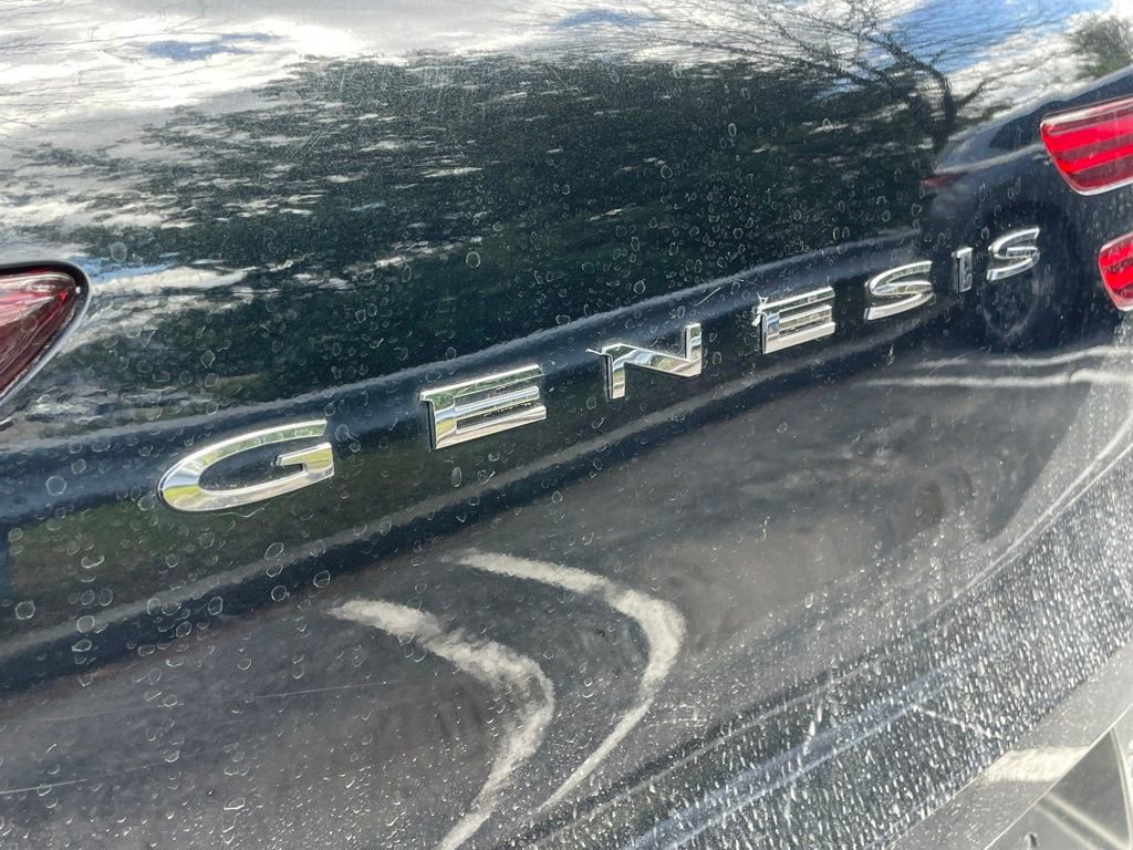 Used 2023 Genesis GV70 3.5T Sport w/ Sport Prestige Package image 34
