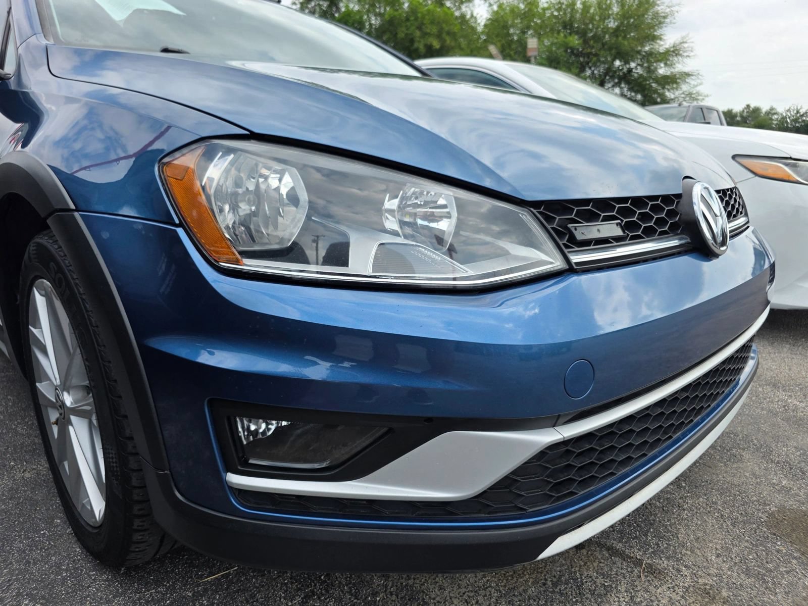 Used 2017 Volkswagen Golf Alltrack S AWD/4WD image 33