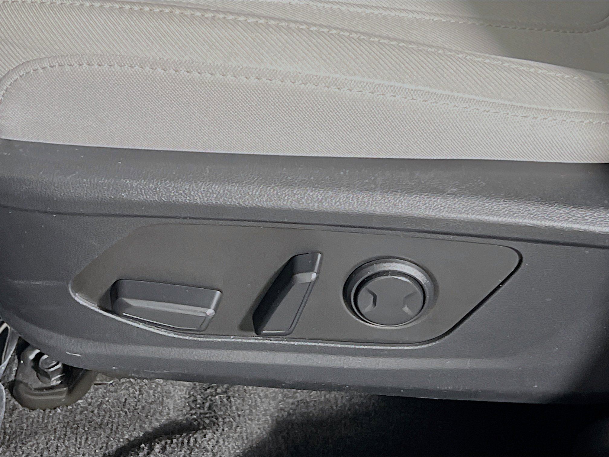 Used 2025 Hyundai Tucson SEL FWD image 16