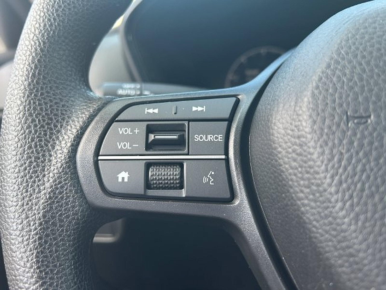 Used 2024 Honda CR-V EX image 18