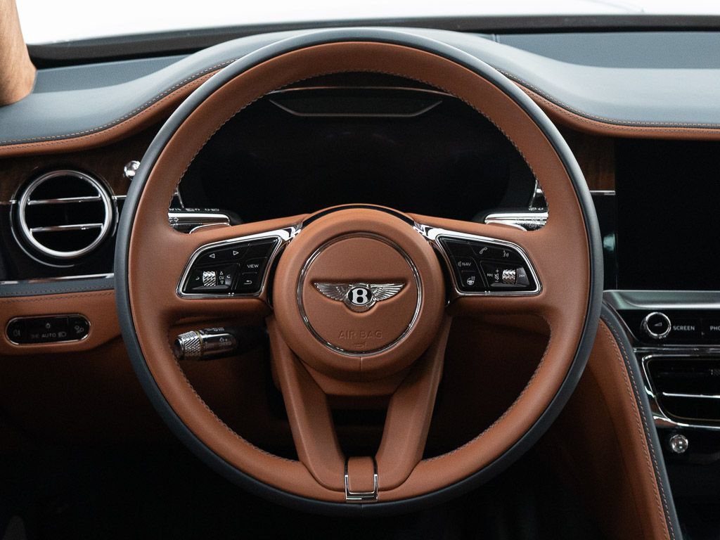 Certified 2022 Bentley Flying Spur V8 AWD/4WD image 31