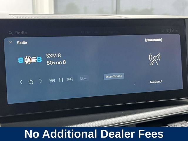 Used 2025 Hyundai Santa Fe SE FWD image 32