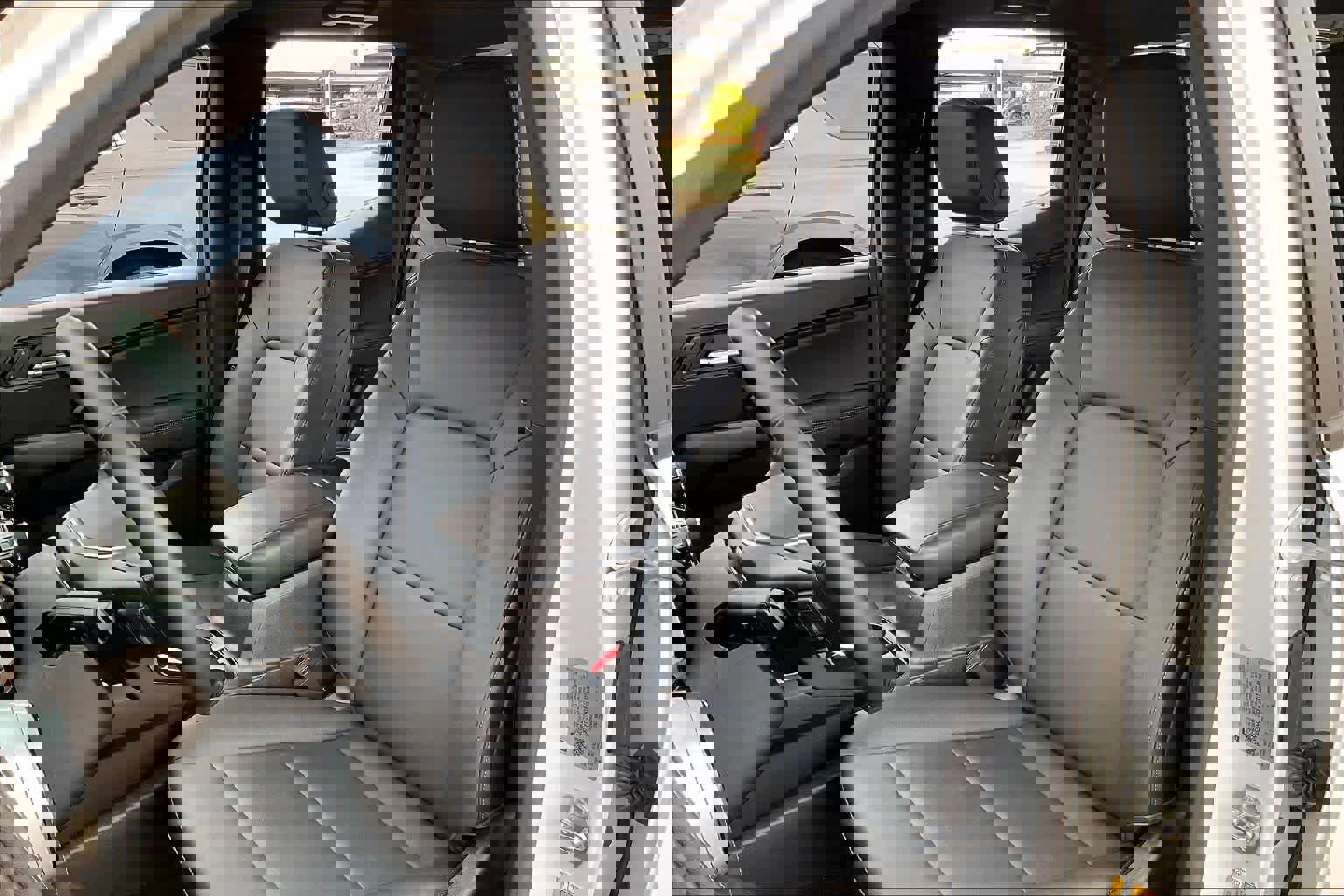 Certified 2024 Chevrolet Colorado LT w/ LT Convenience Package III image 8