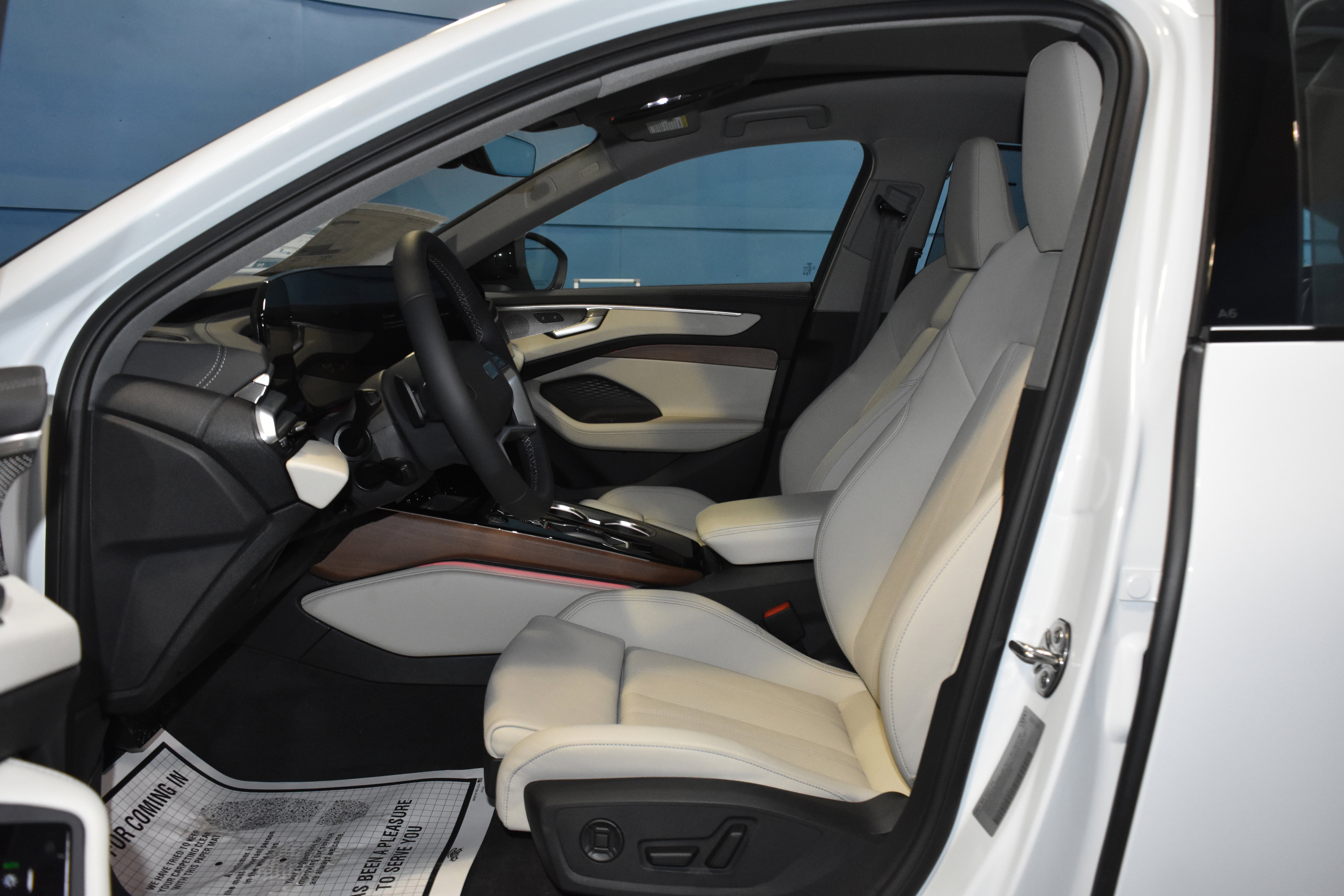 New 2026 Audi A6 Premium Plus image 6