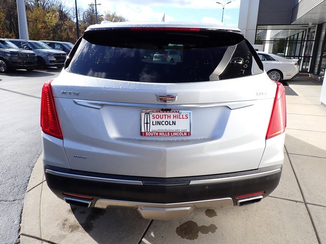 Used 2018 Cadillac XT5 Platinum w/ Driver Assist Package image 4