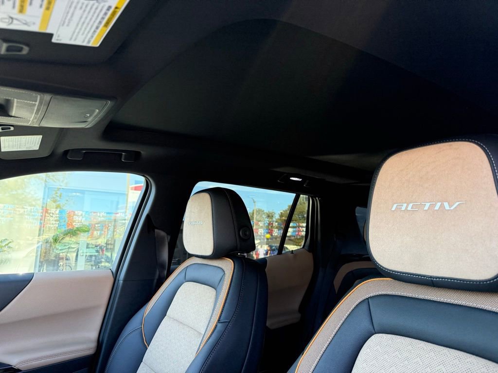 New 2026 Chevrolet Equinox ACTIV w/ Convenience Package III FWD image 39