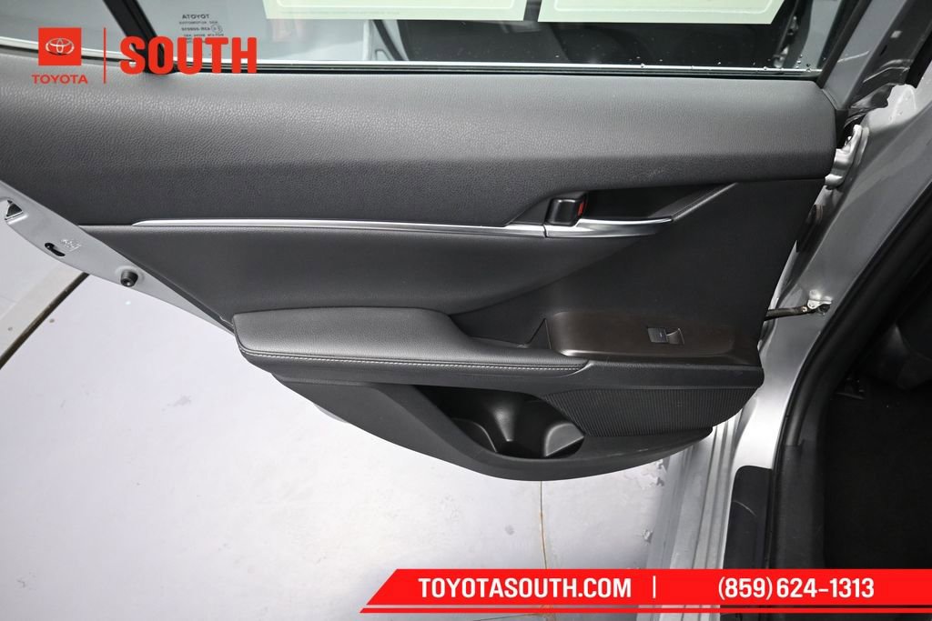Used 2024 Toyota Camry XSE FWD image 25