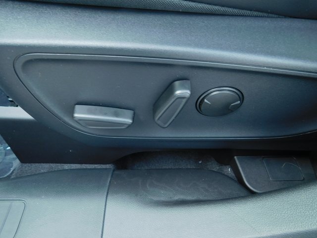 New 2026 Ford Escape ST-Line w/ Cold Weather Package image 21