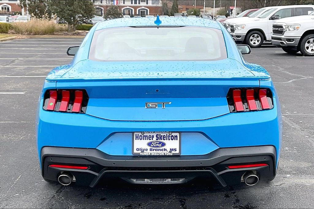 Used 2025 Ford Mustang GT image 4