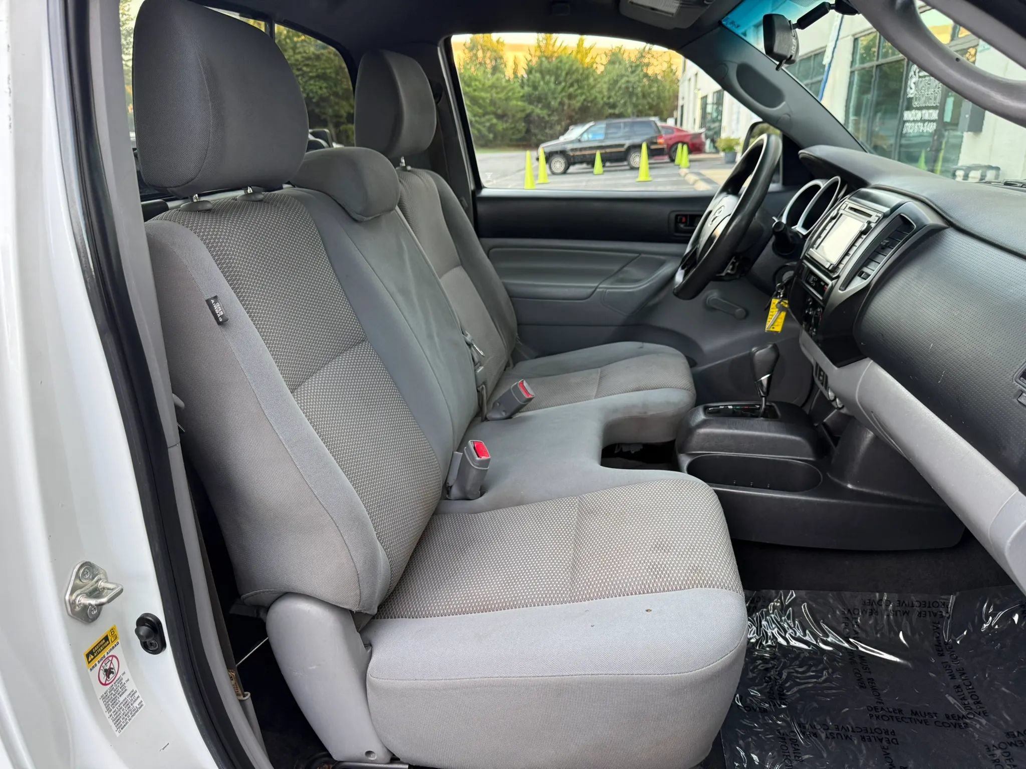 Used 2014 Toyota Tacoma 2WD Regular Cab image 22