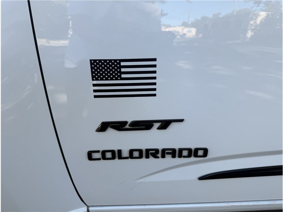 Used 2019 Chevrolet Colorado LT w/ Colorado RST Special Edition AWD/4WD image 9