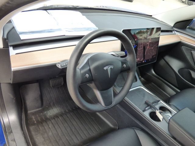 Used 2023 Tesla Model 3 Standard Range RWD image 18