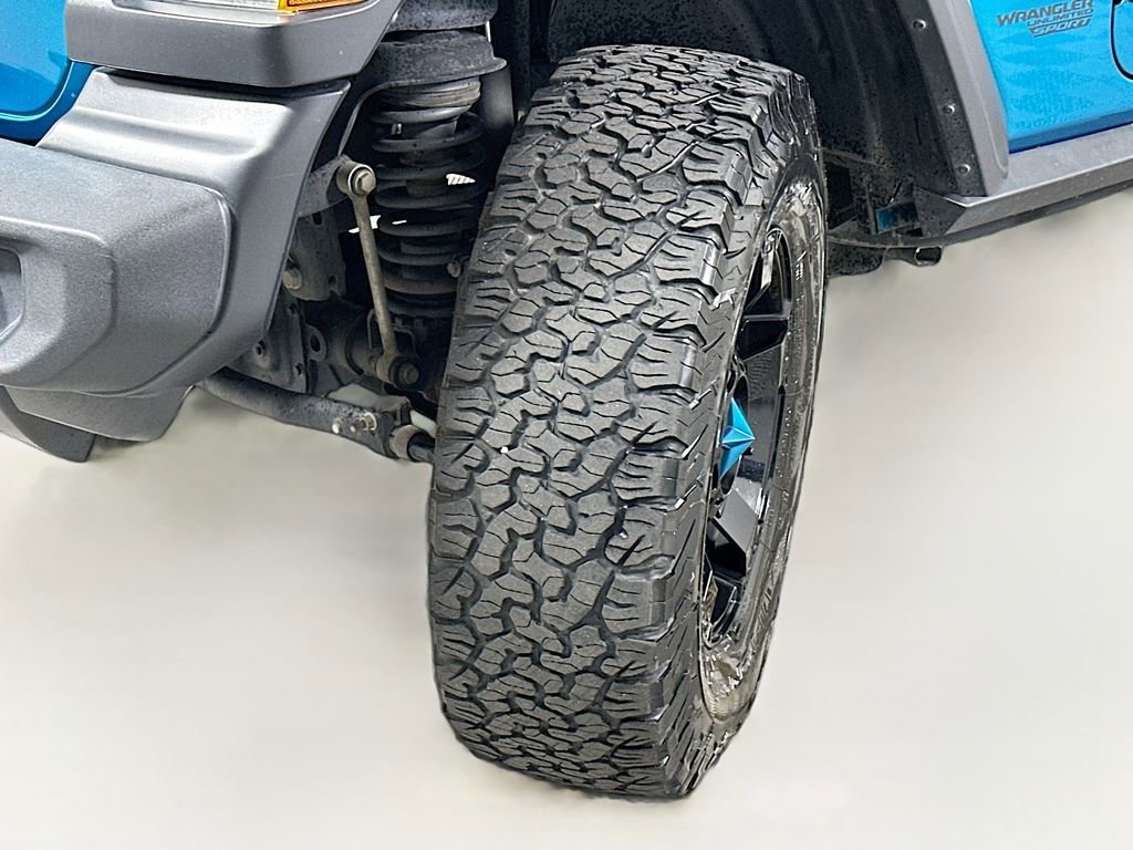 Used 2020 Jeep Wrangler Unlimited Sport S AWD/4WD image 25
