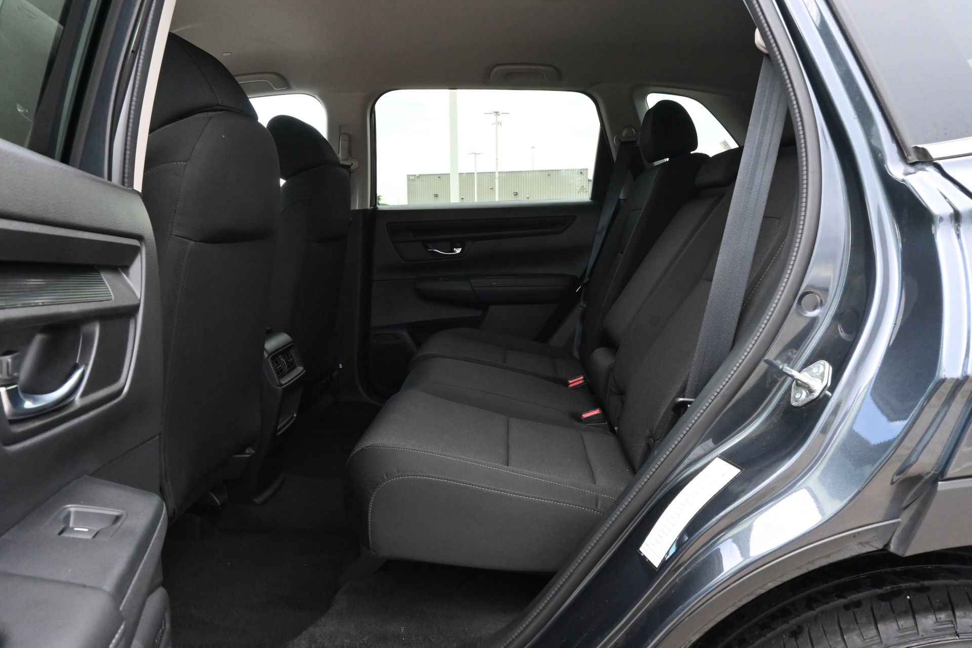 Used 2025 Honda CR-V LX image 19