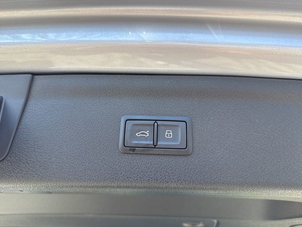 Used 2016 Audi Q3 2.0T Premium Plus image 27