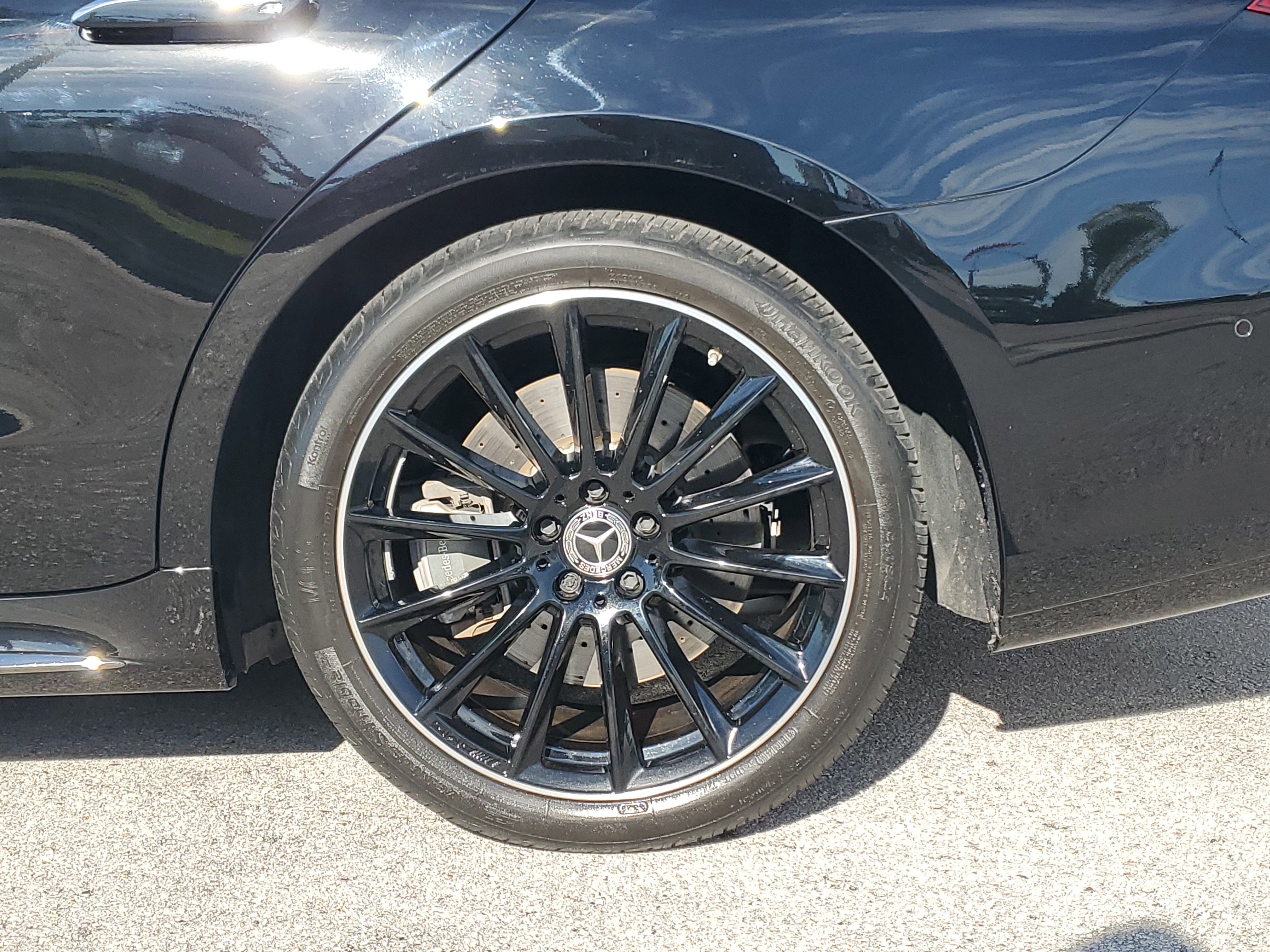 Used 2023 Mercedes-Benz S 500 4MATIC image 32