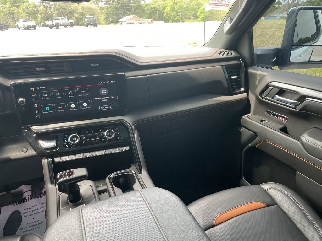 Used 2023 GMC Sierra 1500 AT4 w/ Technology Package image 22