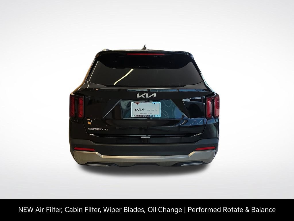 Certified 2024 Kia Sorento S w/ Panoramic Sunroof Package FWD image 5