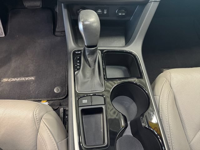 Used 2018 Hyundai Sonata Limited w/ Cargo Package FWD image 16