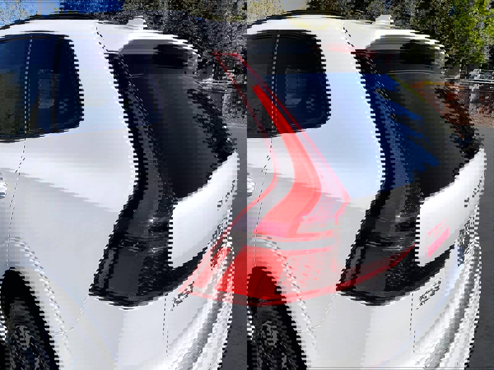 New 2026 Volvo XC60 T8 Plus w/ Protection Package Premier image 25