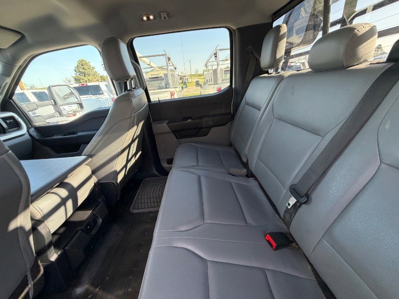 Used 2023 Ford F550 4x4 Crew Cab Super Duty w/ XL Chrome Package image 11