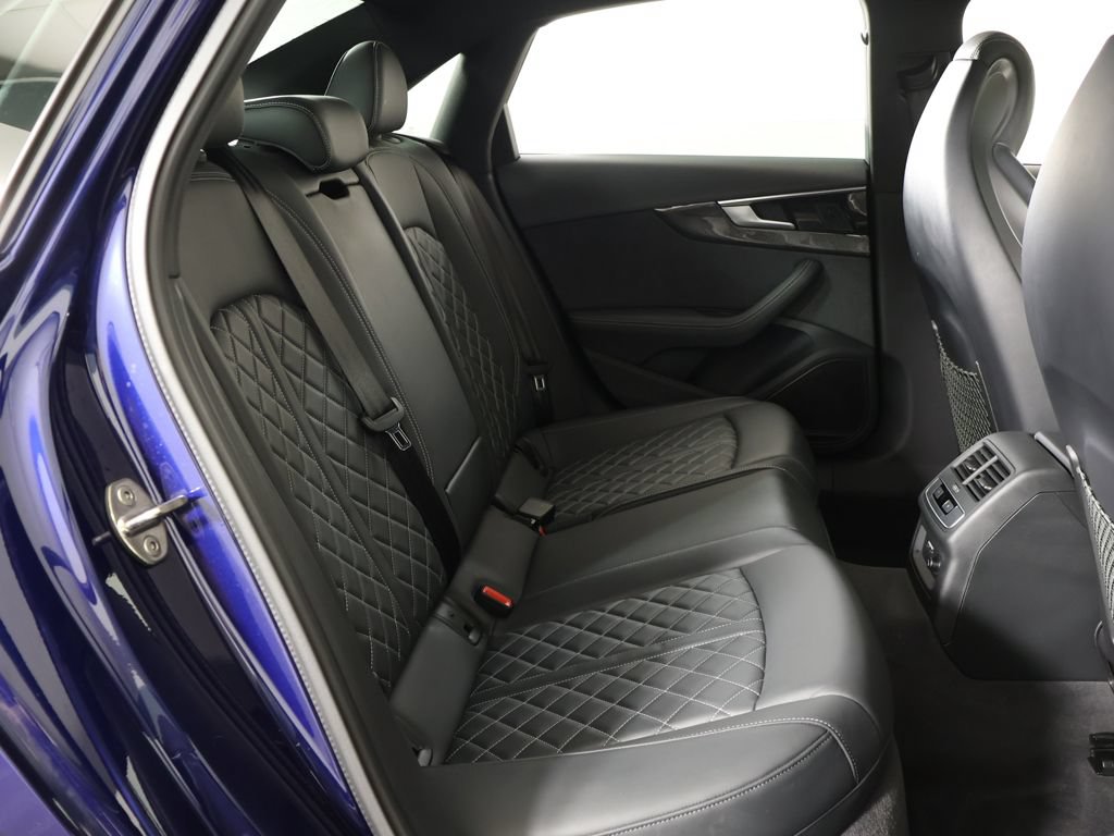 Used 2023 Audi S4 Premium Plus w/ Premium Plus Package AWD/4WD image 39