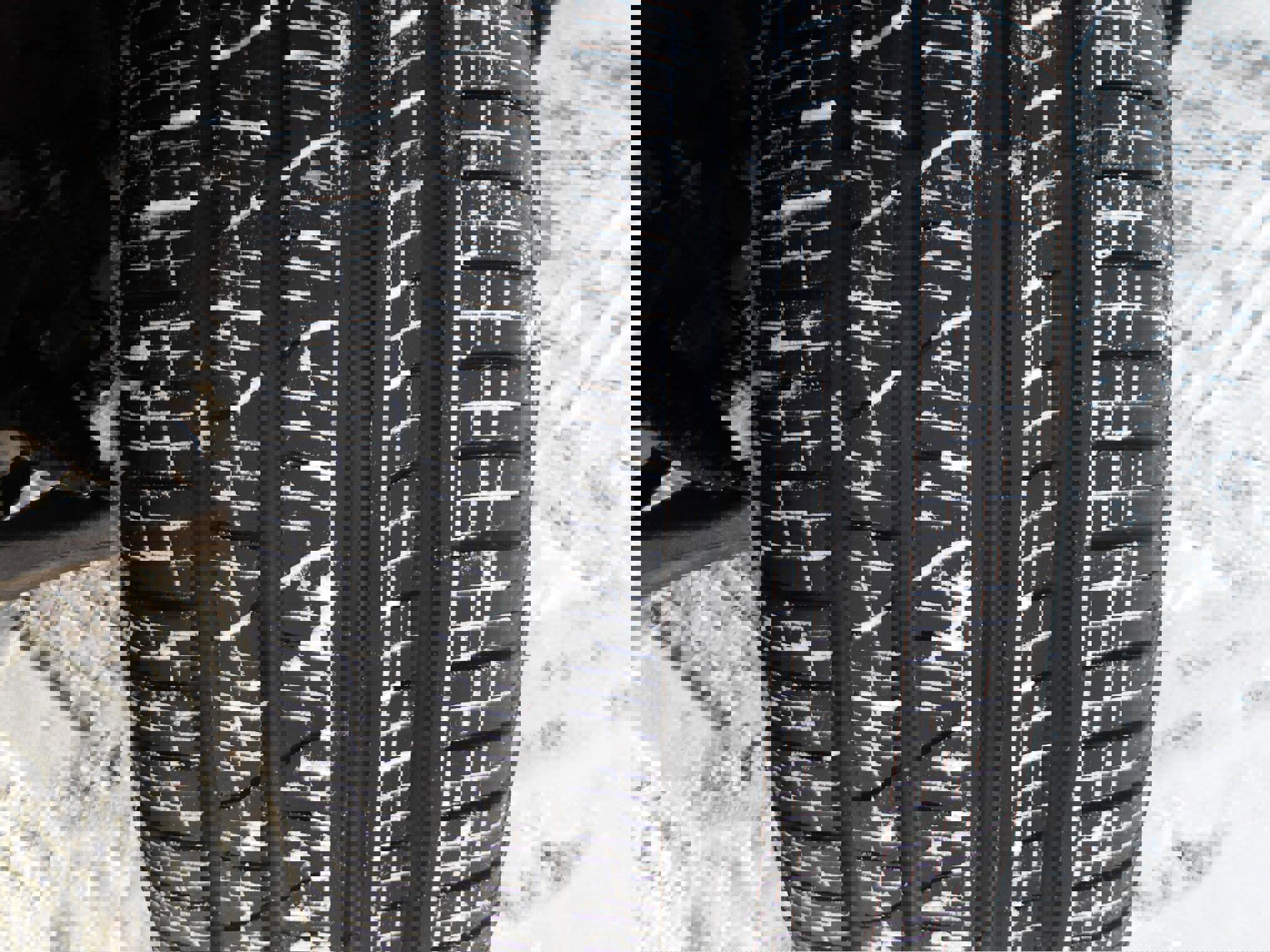 Certified 2024 Jeep Grand Cherokee Limited w/ Black Appearance Package image 12