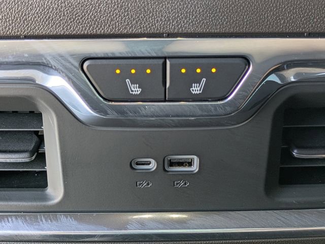 Used 2026 GMC Sierra 2500 Denali w/ Technology Package image 15