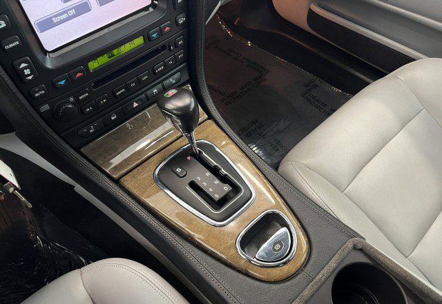 Used 2005 Jaguar S-TYPE R image 20