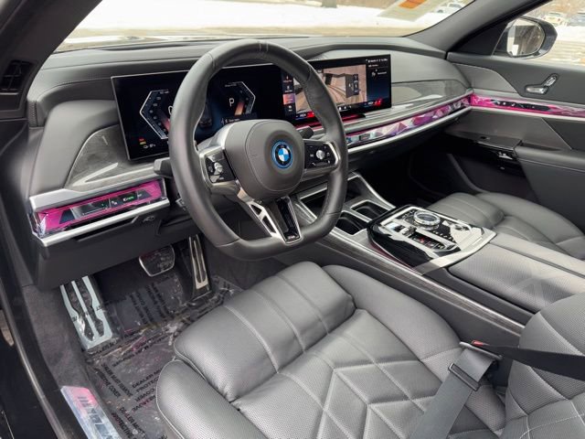 Certified 2024 BMW i7 xDrive60 image 8