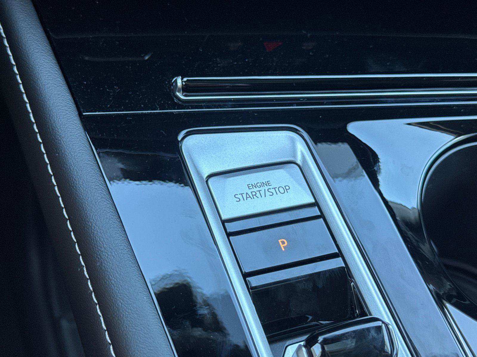 New 2026 Volkswagen Atlas SE image 22