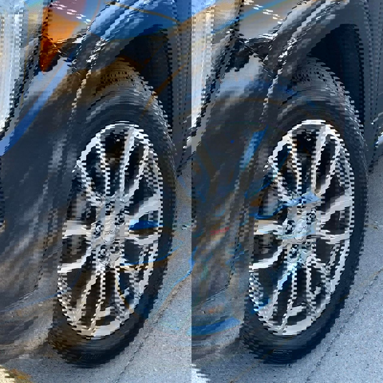 Used 2022 GMC Terrain Denali w/ LPO, Cargo Package image 9