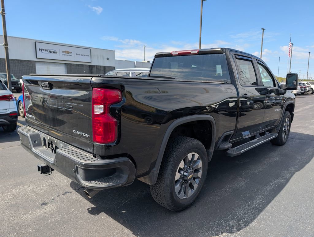 Used 2025 Chevrolet Silverado 2500 Custom w/ Custom Value Package AWD/4WD image 9