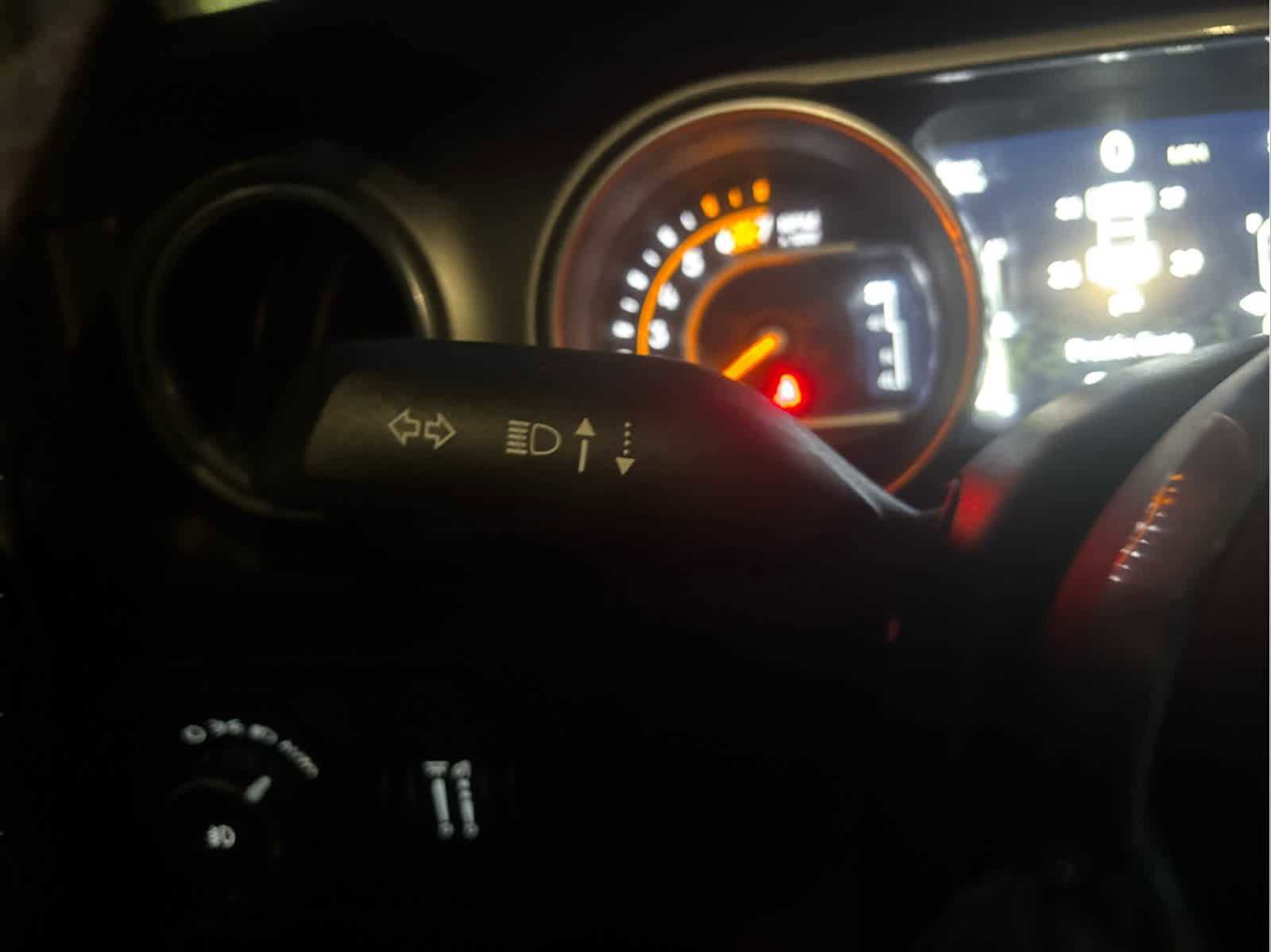 Used 2020 Jeep Wrangler Unlimited Sahara image 26