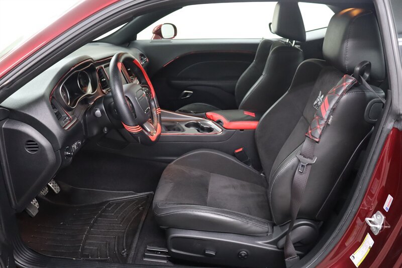 Used 2019 Dodge Challenger R/T Scat Pack w/ Plus Package RWD image 26