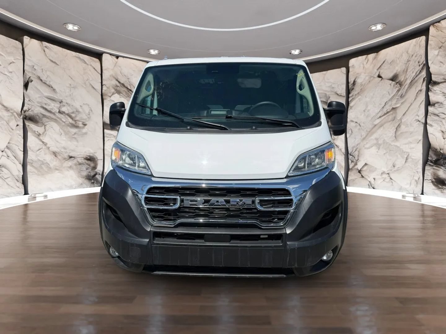 Used 2025 RAM ProMaster 2500 w/ U-Haul Equipment Group FWD image 2
