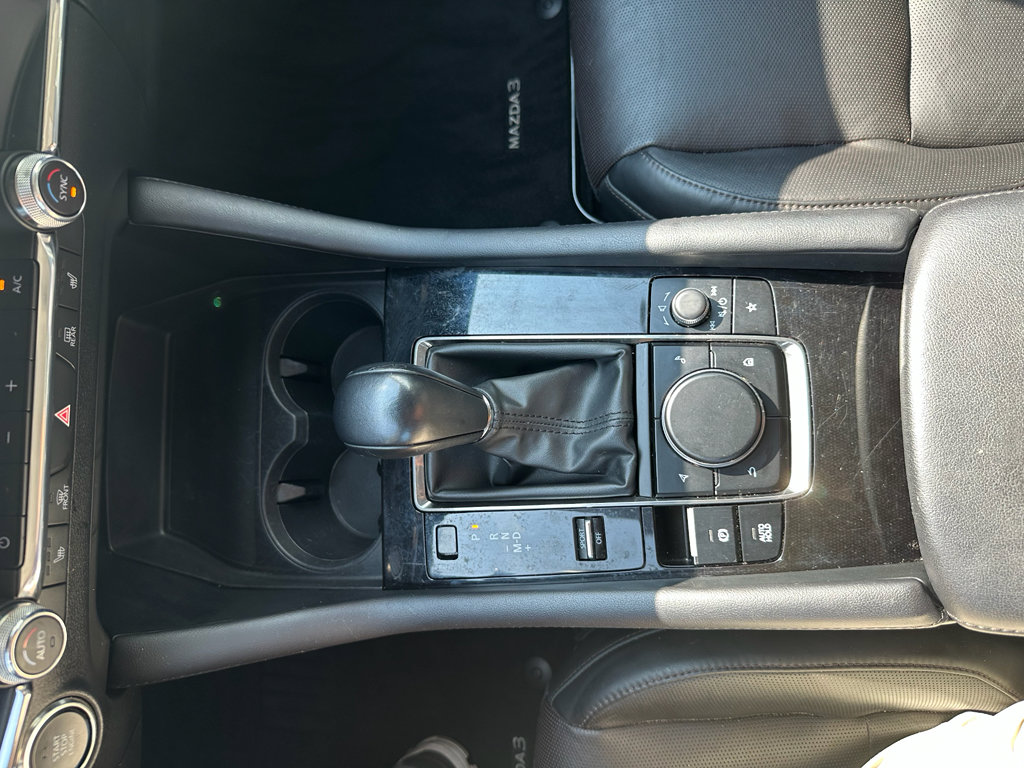 Used 2023 MAZDA MAZDA3 2.5 Turbo Sedan w/Premium Plus image 15