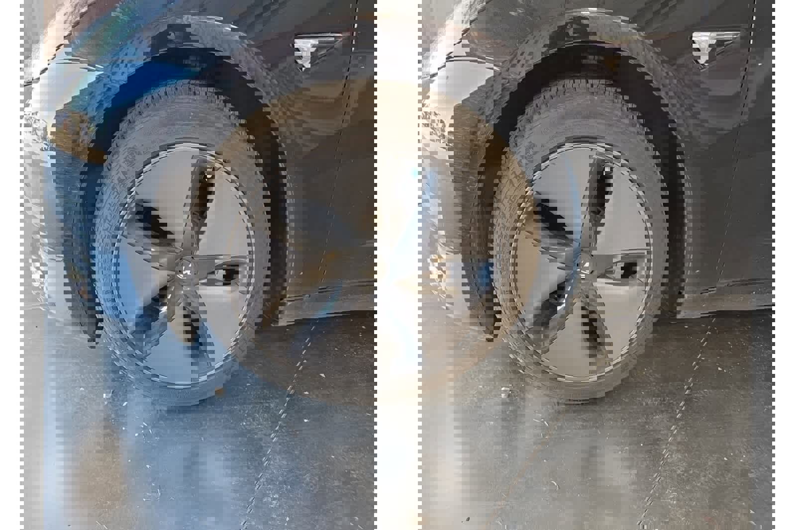 Used 2019 Tesla Model 3 Standard Range image 3