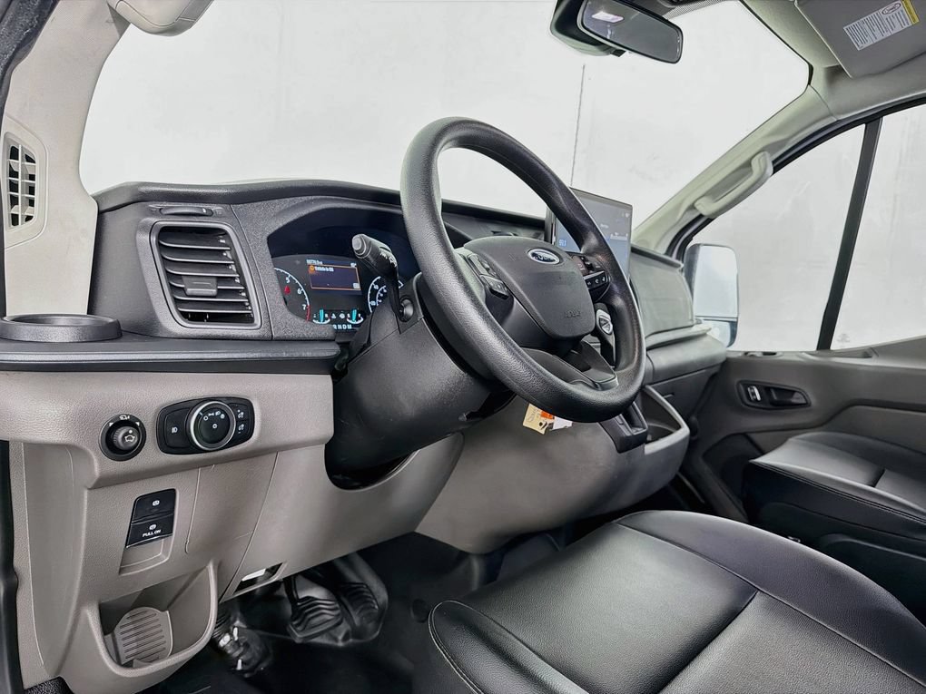 Used 2023 Ford Transit 150 Low Roof RWD image 14